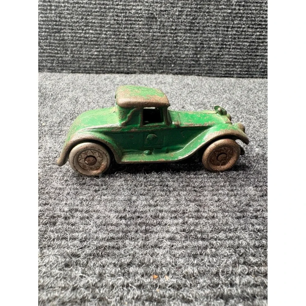 Vintage Hubley Cast Iron Toy Car Lot Red Sedan Green Coupe Antique 1930s USA